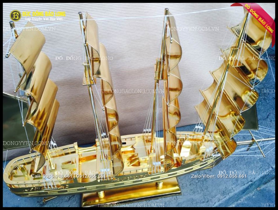 thuyền buồm