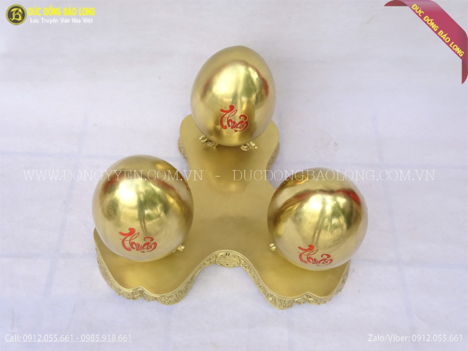 kệ trứng phong thủy
